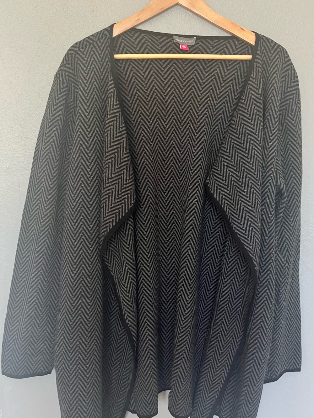 Vince Camuto 100% Cotton Cozy Chic Black & Gray Chevron Knit Open Cardigan